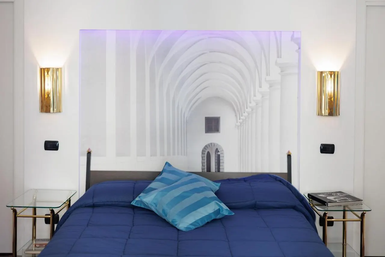 Holiday home Bellini Inn Primo Piano Naples Italy