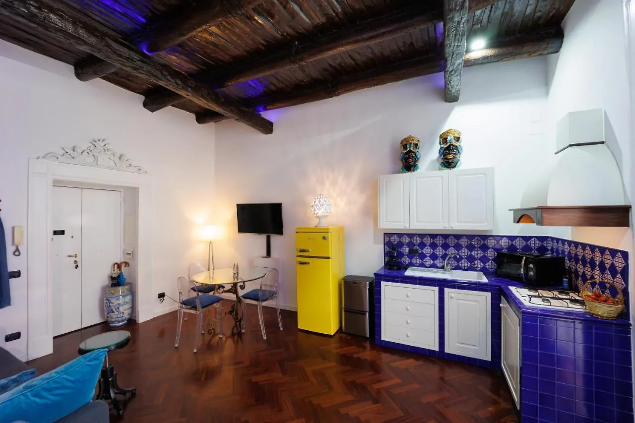 Bellini Inn Primo Piano Naples